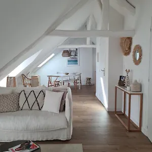 Santorin, Lumineux Au Coeur De Apartamento Vannes